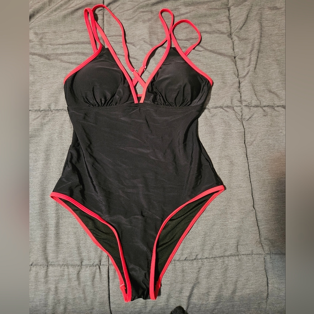 Black and Red Women's Medium One Piece Swimsuit